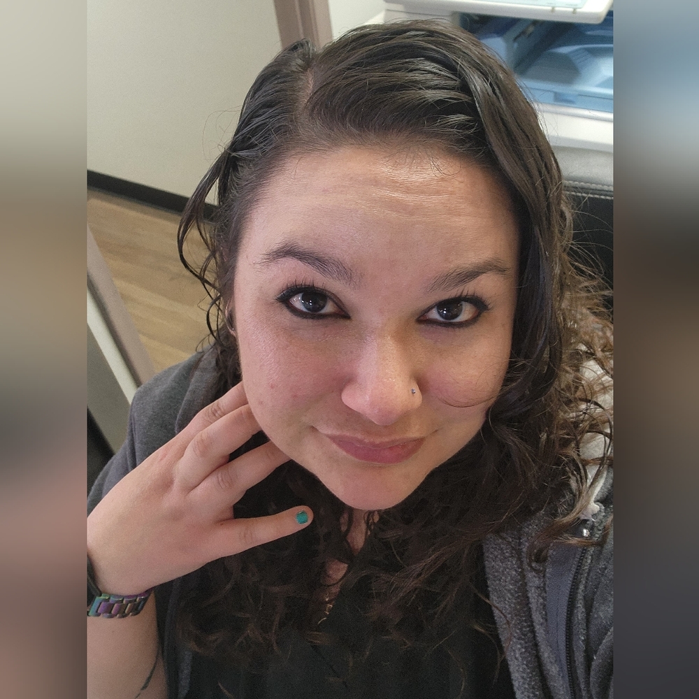 Meet your Posher, Nichole
